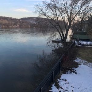 Meet your Posher, Shayna